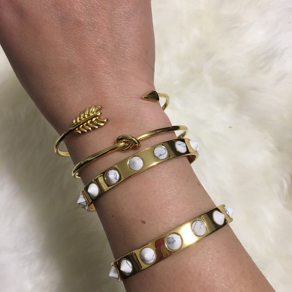 Stella & Dot Gilded Arrow Cuff